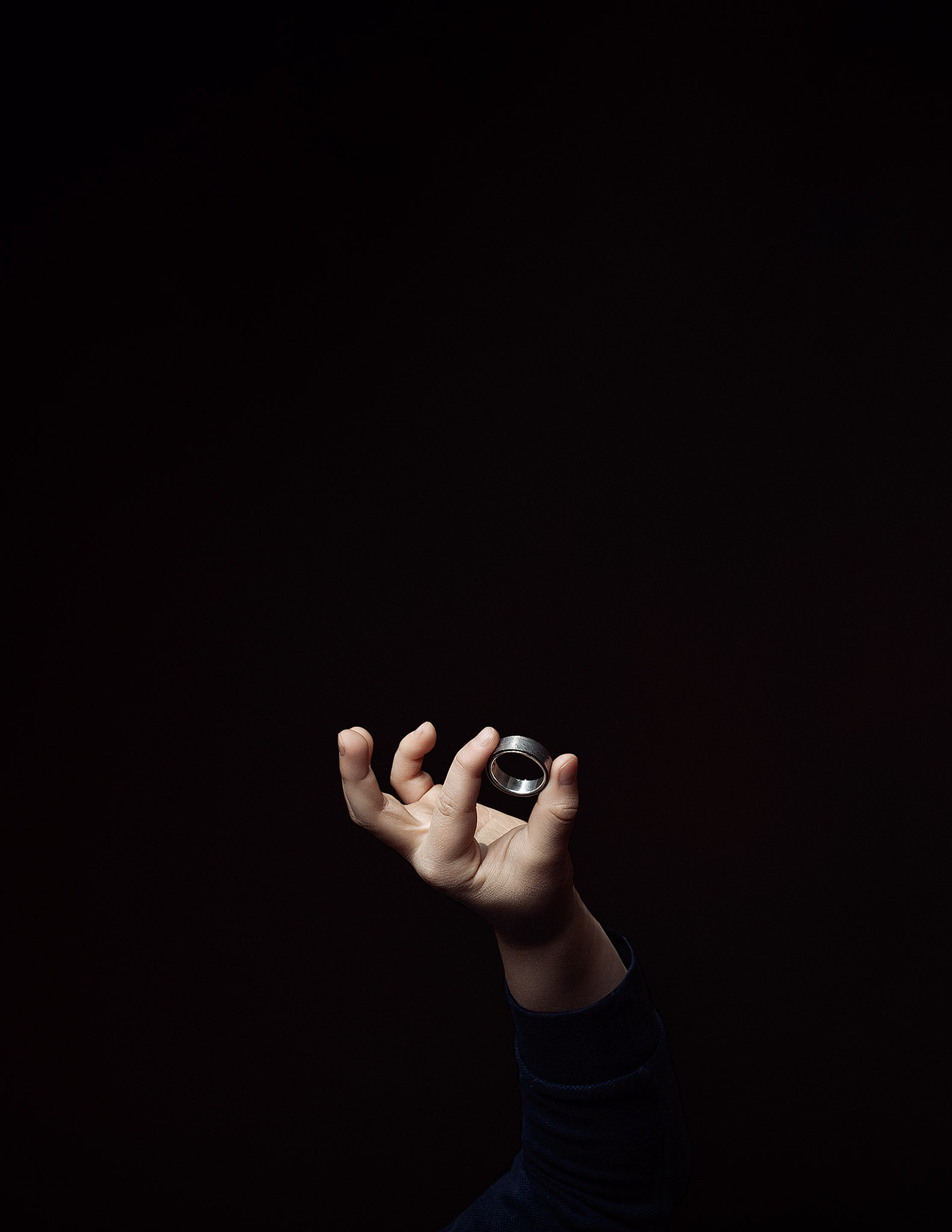 Ruta Petronyte KALA man ring jewellery photo by StudioOtherness